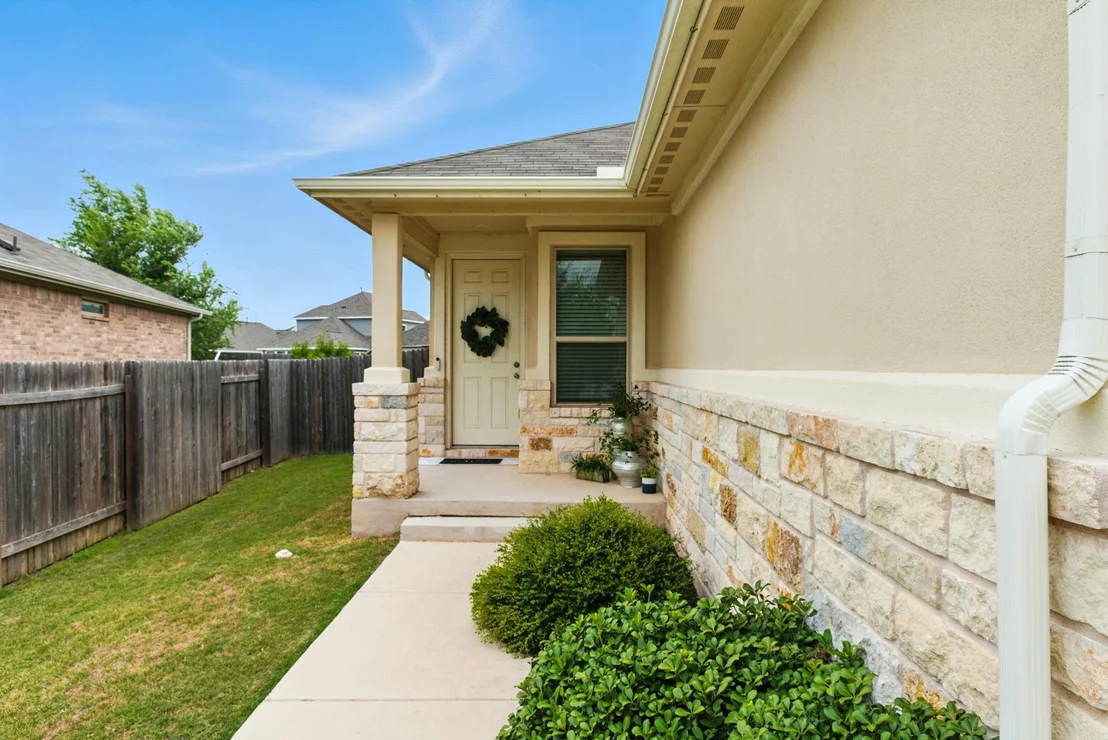 Photo of 324 Mountain Valley ST