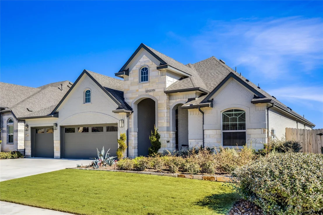 Photo of 20705 Dustin LN
