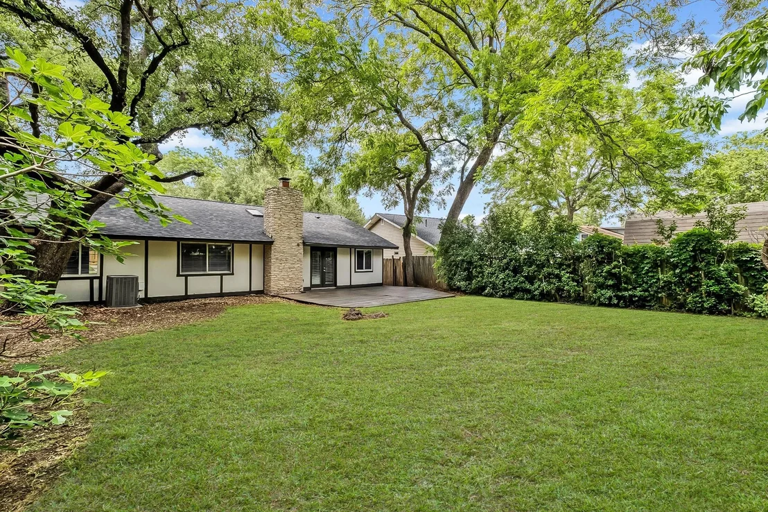 Photo of 10417 Firethorn LN