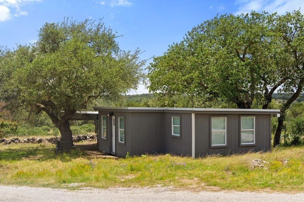 Photo of 784 River View DR