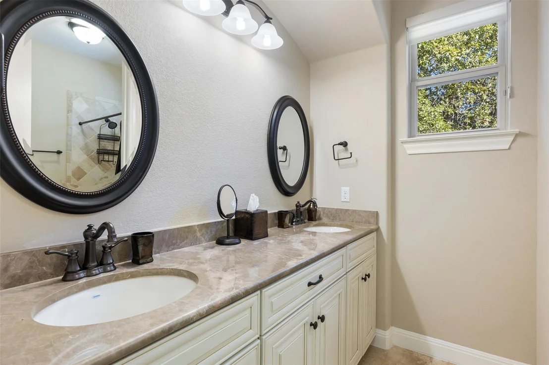 Photo of 407 Bella Montagna CIR