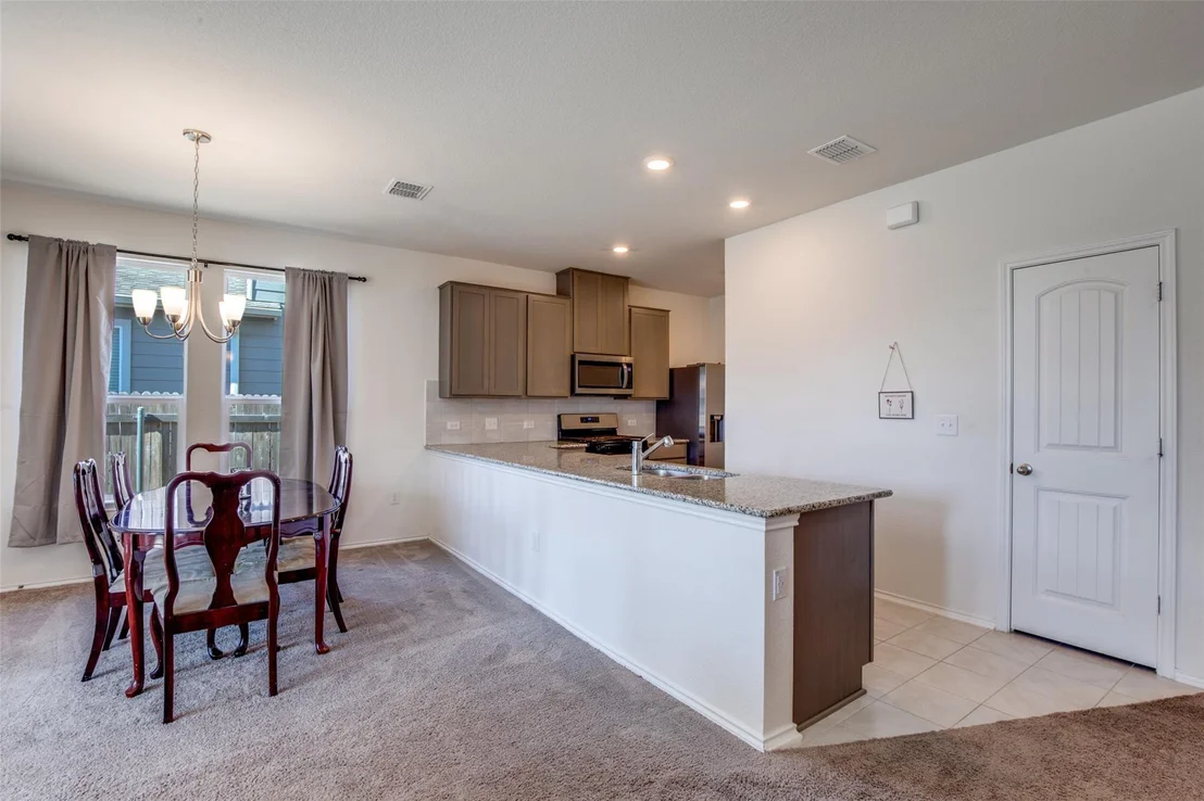 Photo of 211 Pitkin DR