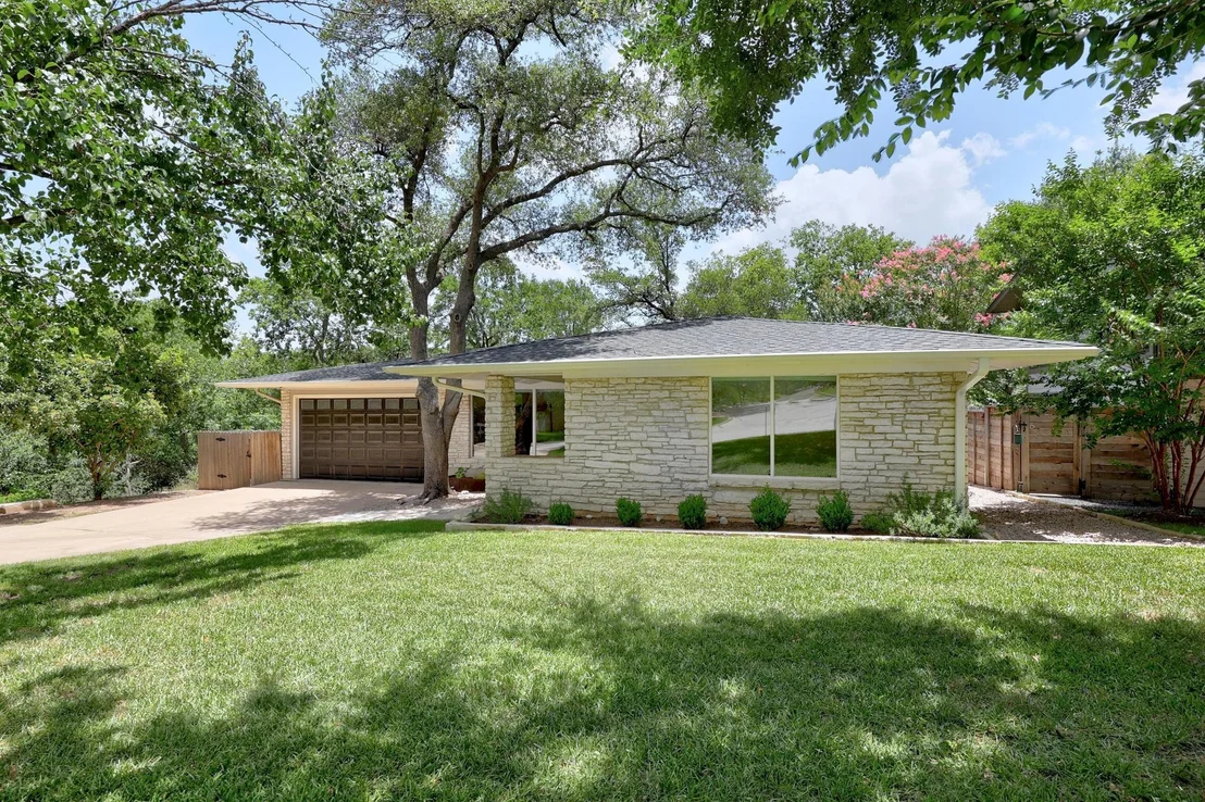 Photo of 3518 Lakeland DR