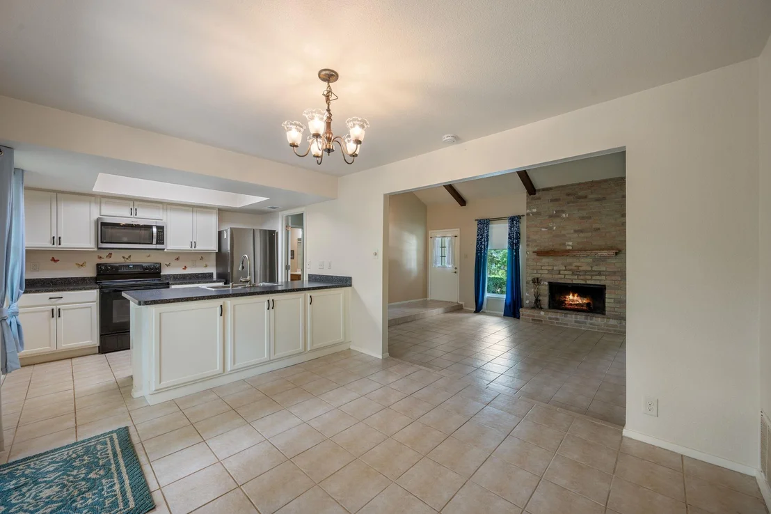Photo of 236 Lodestone CIR