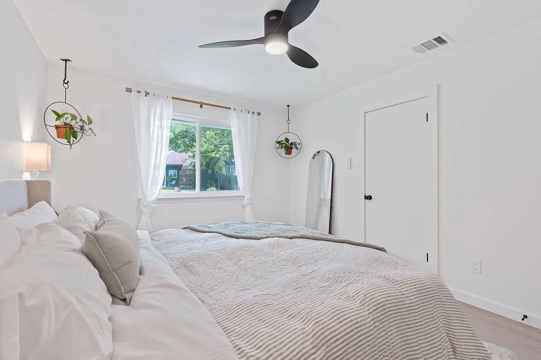 Photo of 2661 Piping Rock TRL
