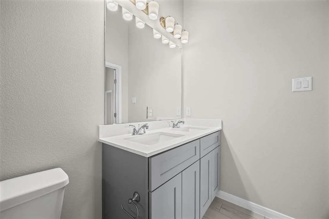 Photo of 245 Ironshoe TRL