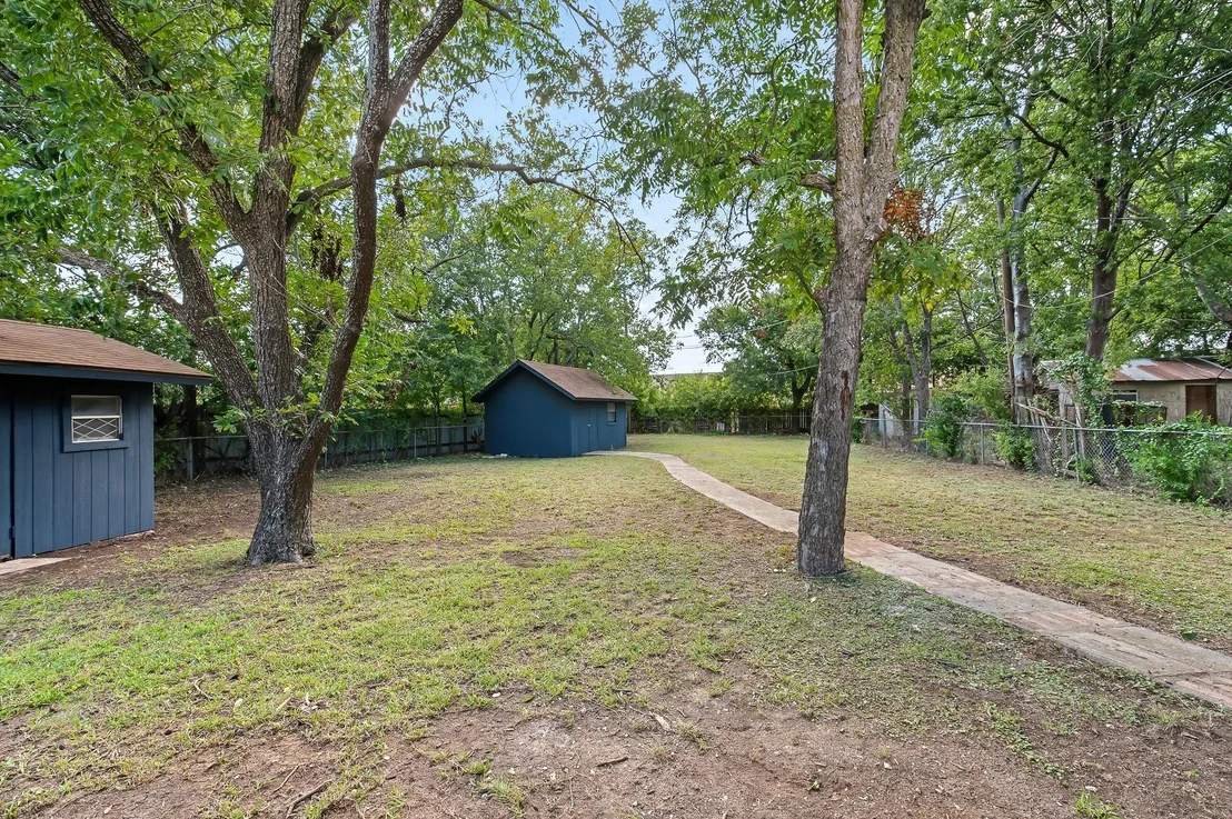 Photo of 1411 Violet Ave