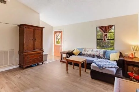 Photo of 420 Sunset DR