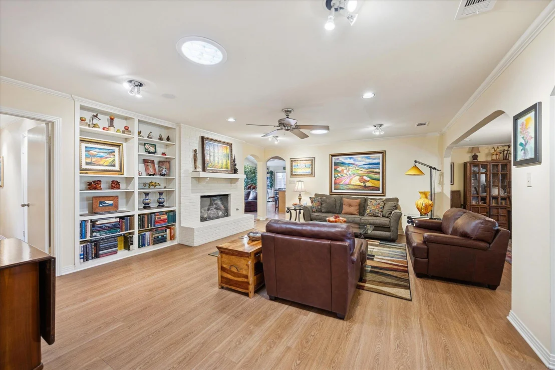 Photo of 3009 McElroy DR