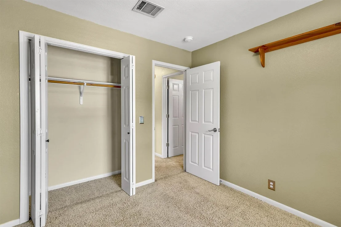 Photo of 2008 QUAIL VALLEY DR