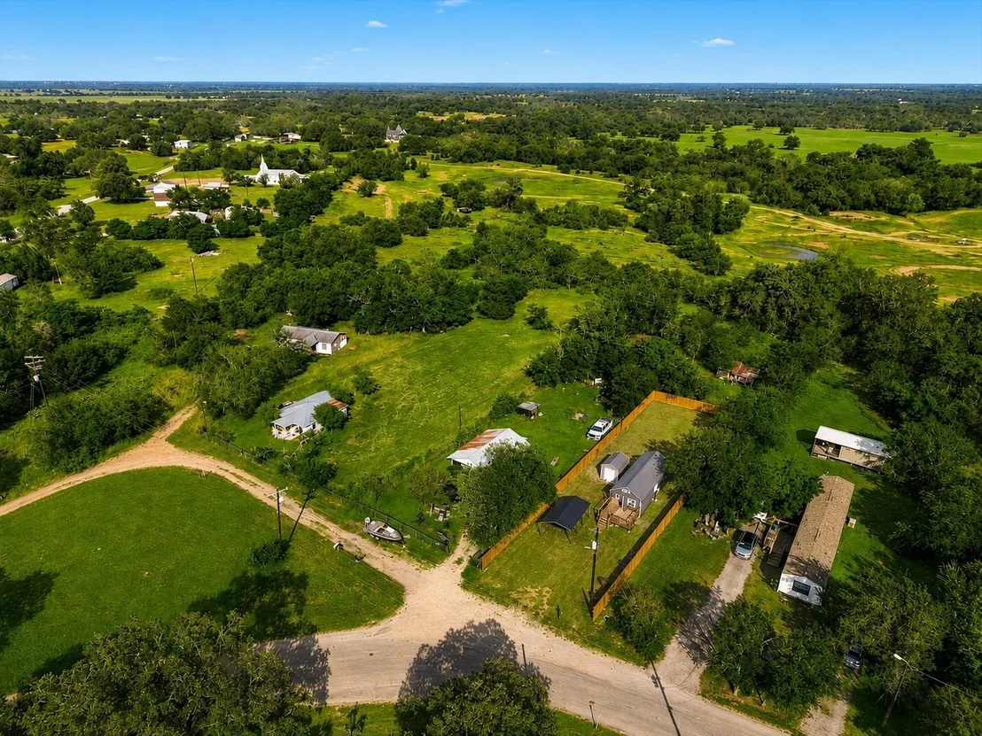 Photo of 189 Watterson RD