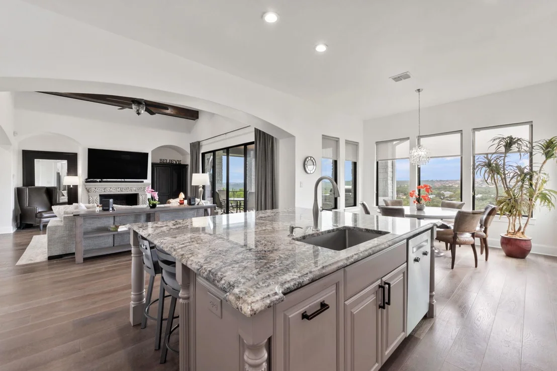 Photo of 1300 Sparrow LN