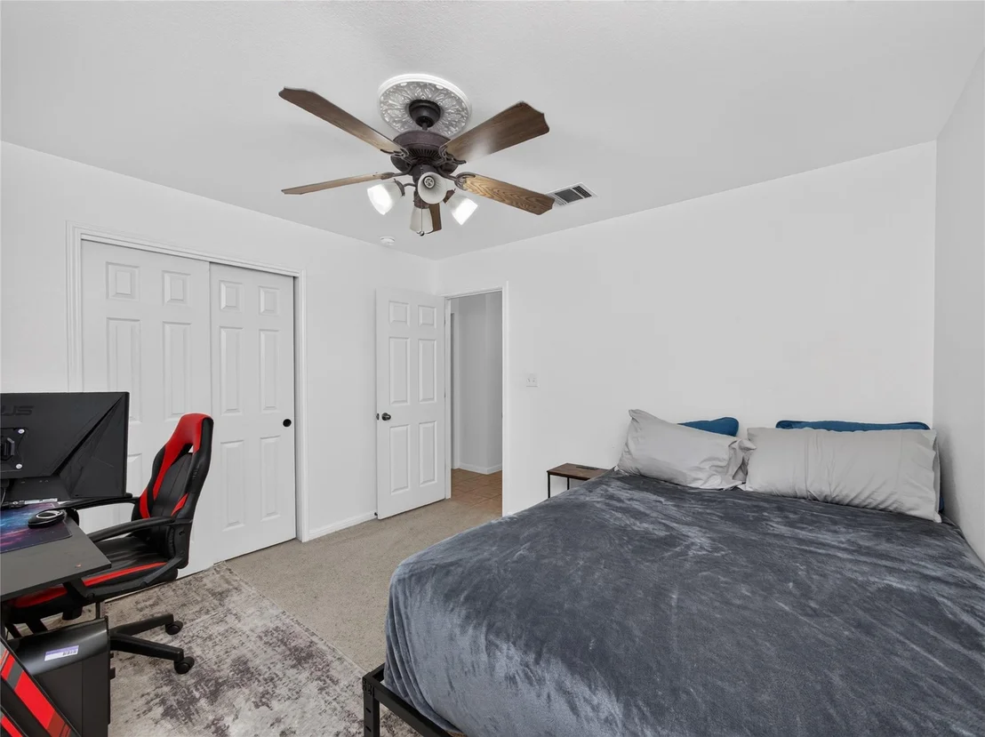 Photo of 7818 Squirrel Hollow DR