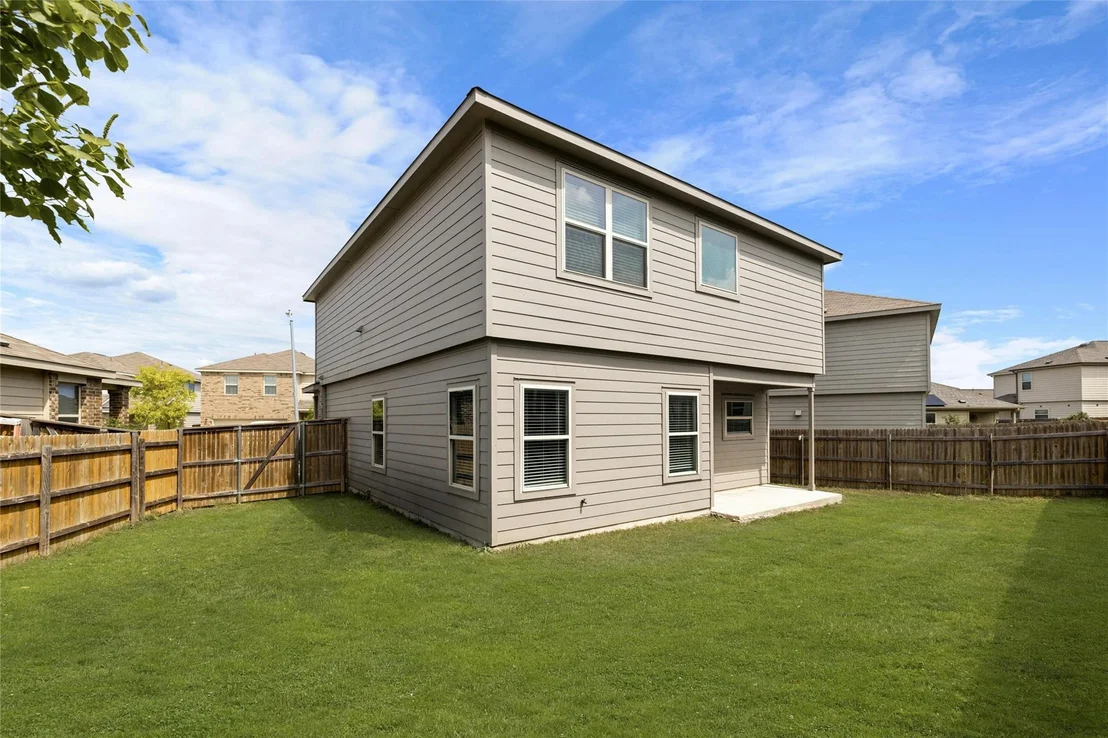 Photo of Unit 20C at 317 Circle WAY