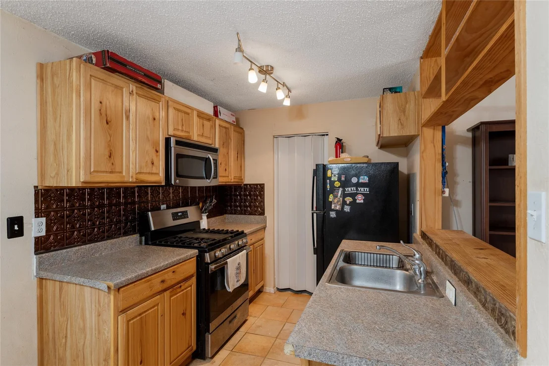 Photo of 1904 Heathwood CIR