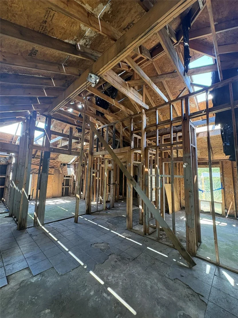 Photo of 205 Barberry DR