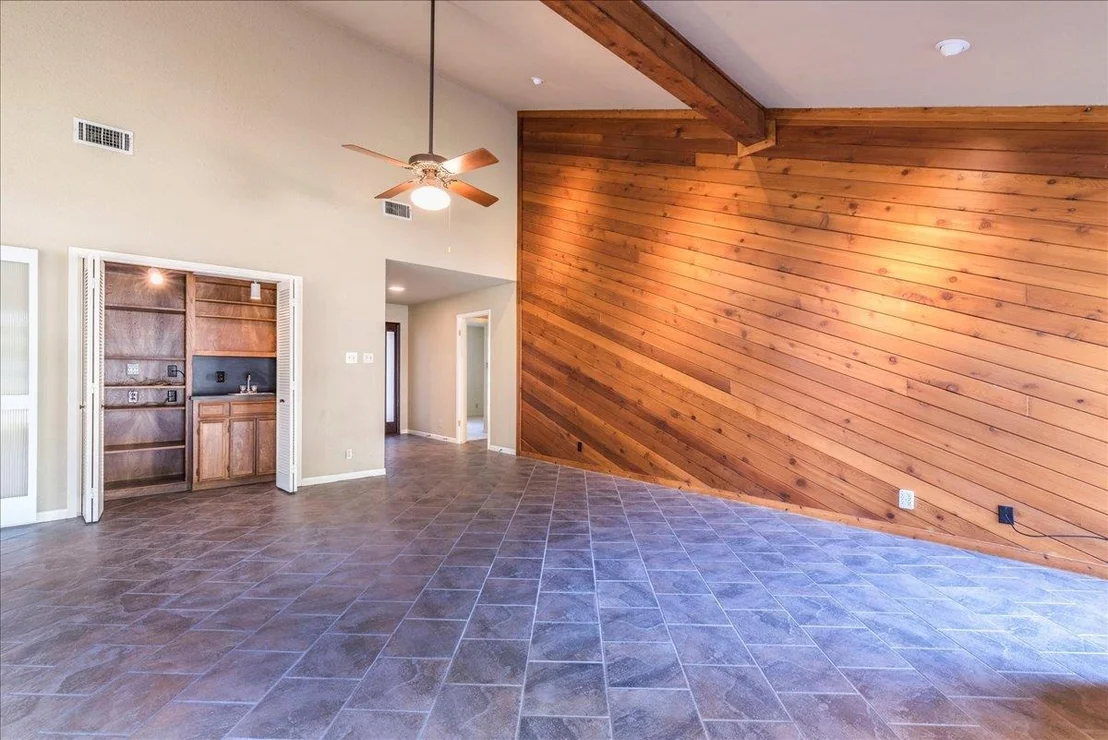 Photo of 7300 Tanbark CV