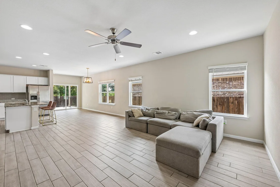 Photo of 2324 Singletree BND