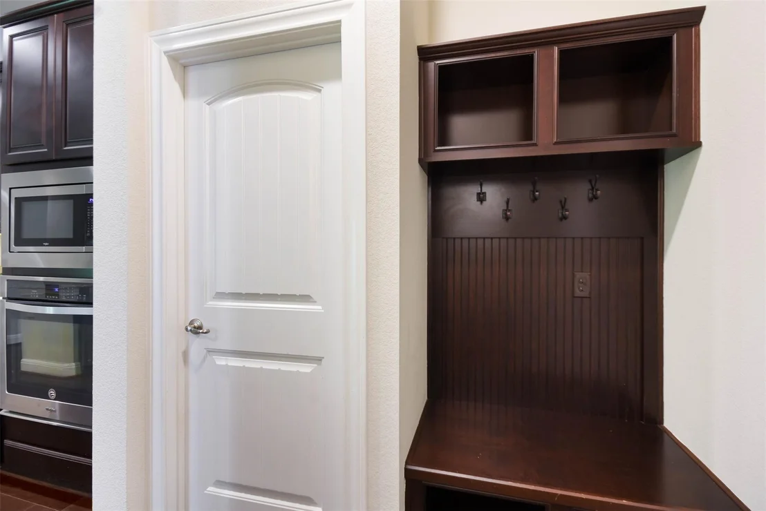 Photo of 2427 Centennial LOOP