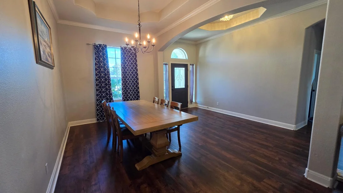 Photo of 125 Rose Mayer LOOP
