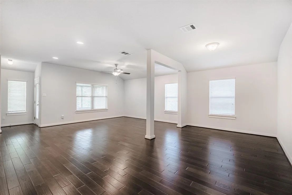 Photo of 304 Hibiscus DR
