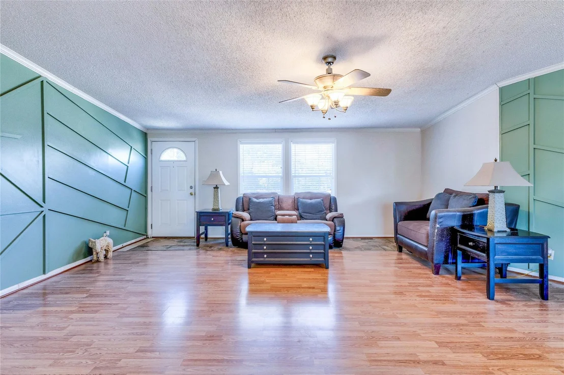 Photo of 103 Texas Oak DR