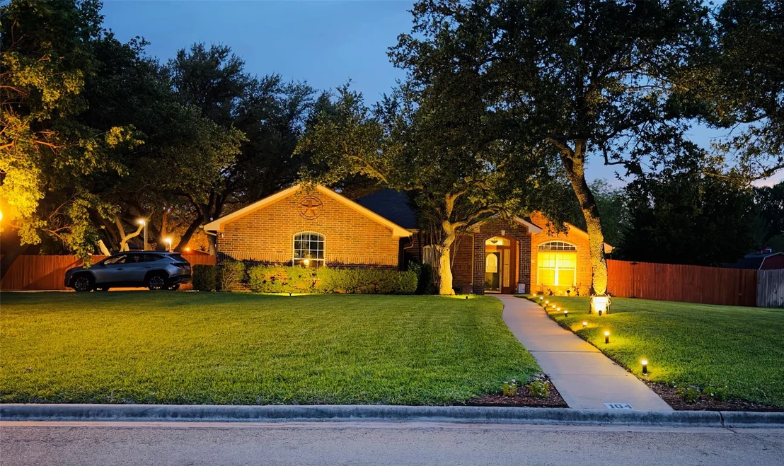 Photo of 104 Jesse James DR
