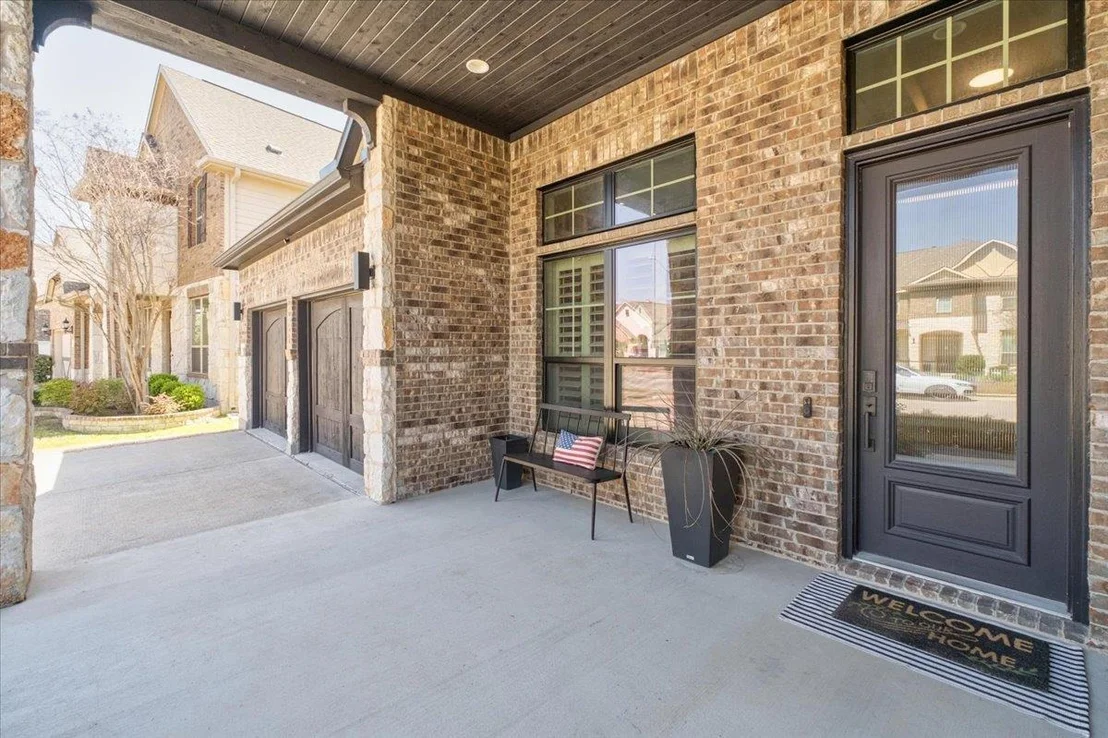 Photo of 596 Oyster Creek