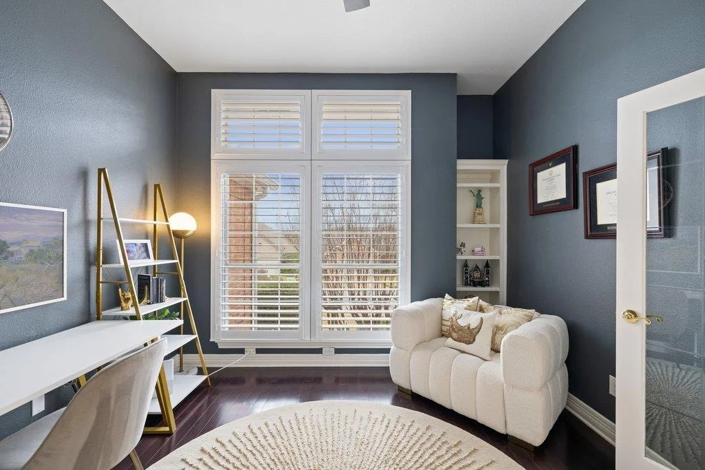 Photo of 2200 Cliffs Edge DR