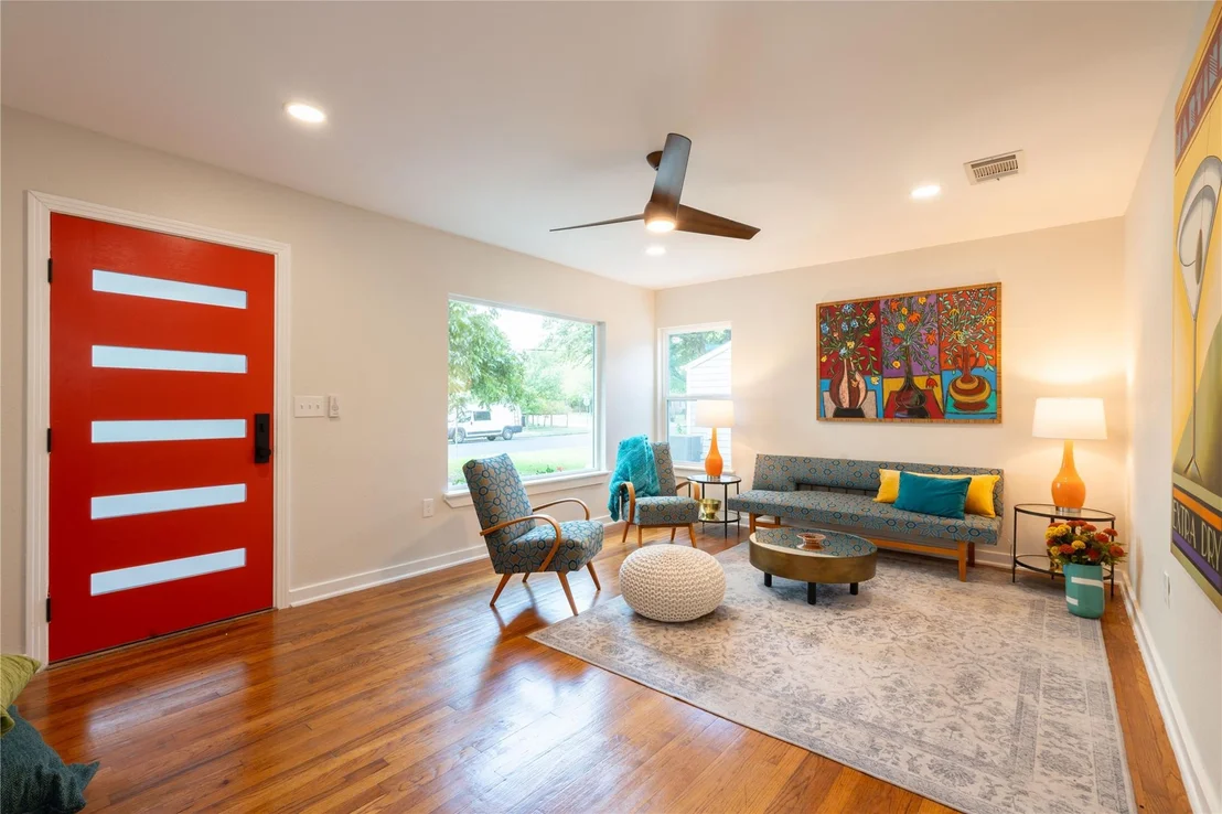 Photo of 7409 Grover Ave