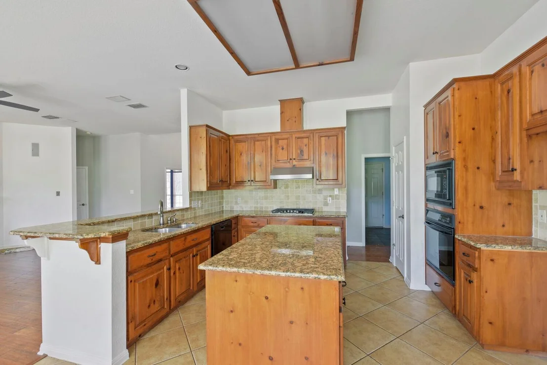 Photo of 330 Humphrey DR