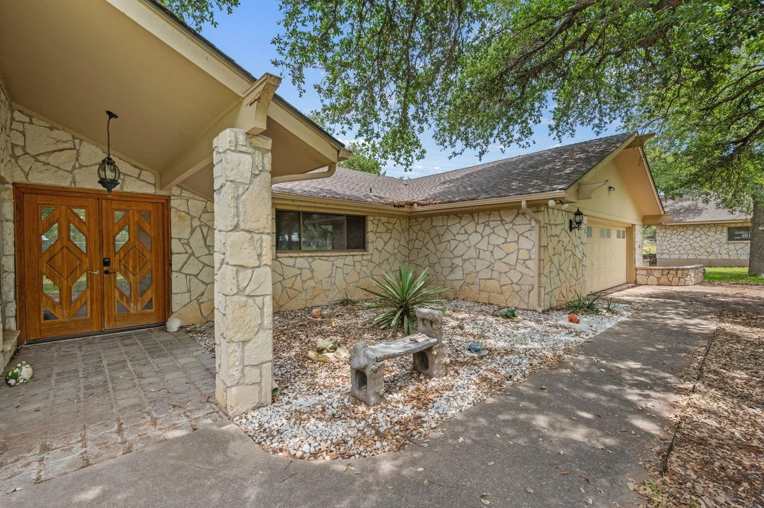 Photo of 109 Sunset CIR