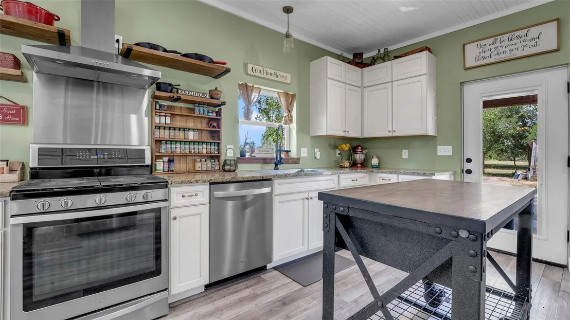 Photo of 10927 County Road 272