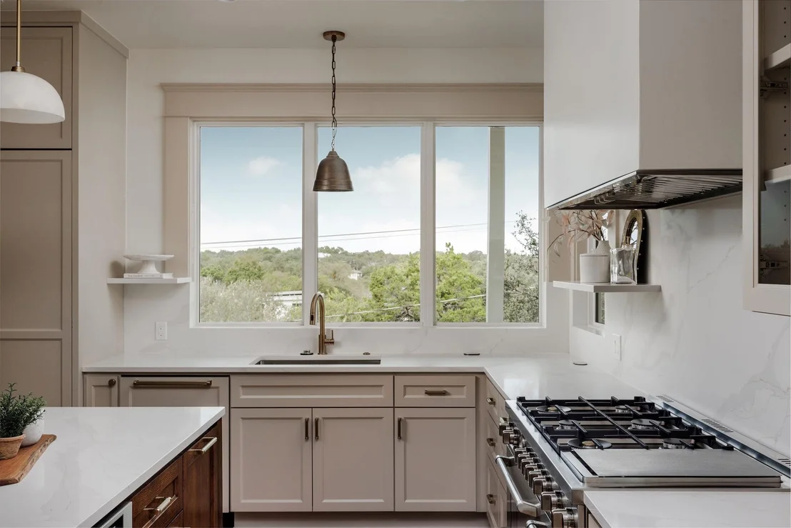 Photo of 1110 Travis Heights BLVD