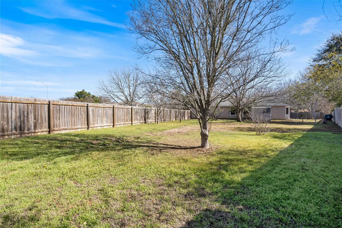 Photo of 300 Carolyns WAY