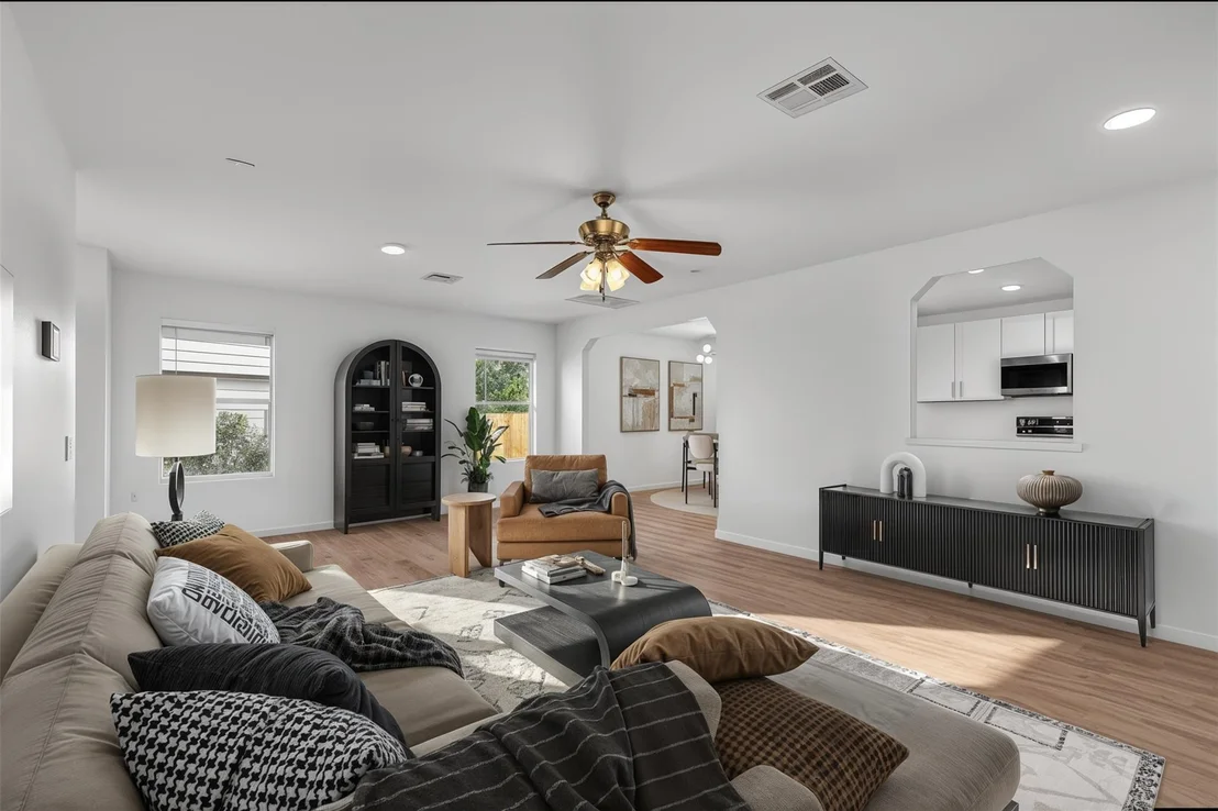 Photo of 9012 Elfen CV