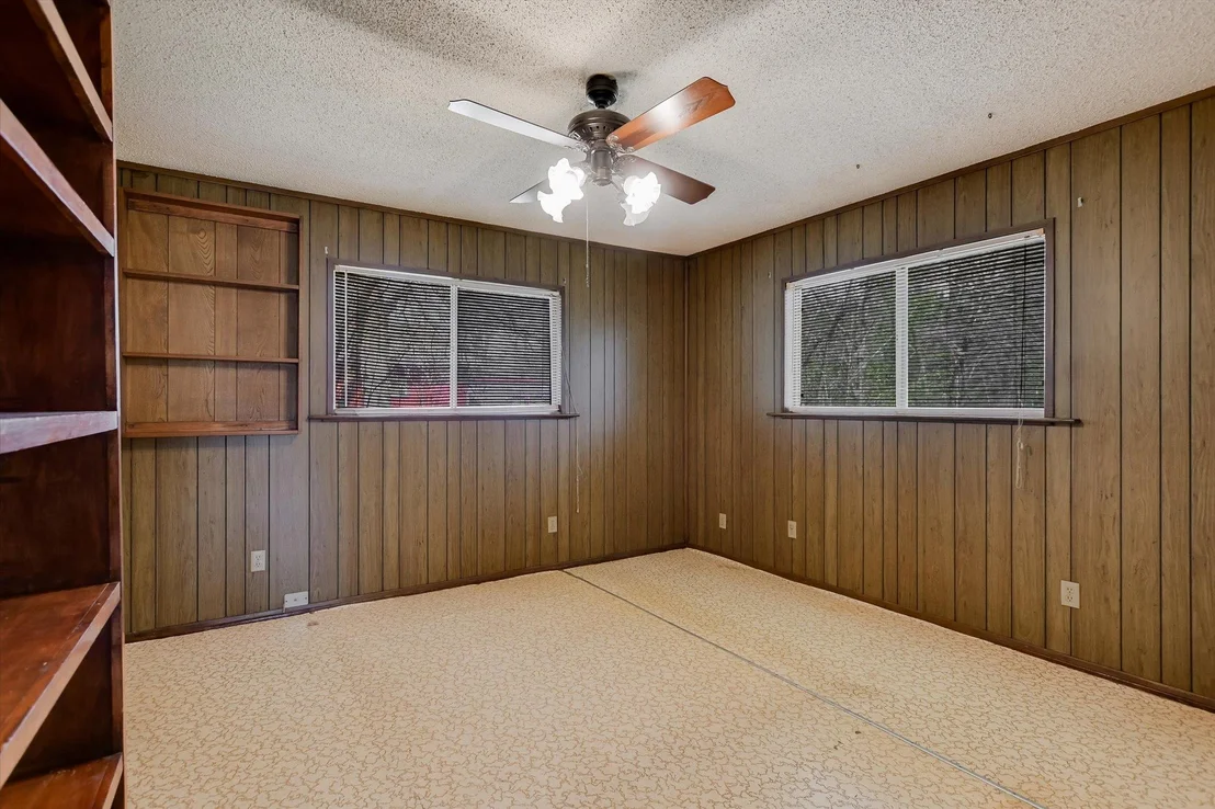 Photo of 7515 Grover Ave
