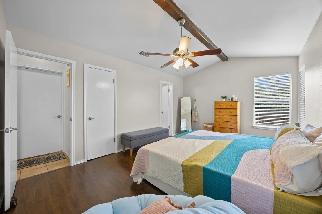 Photo of 1006 Edgerly LN