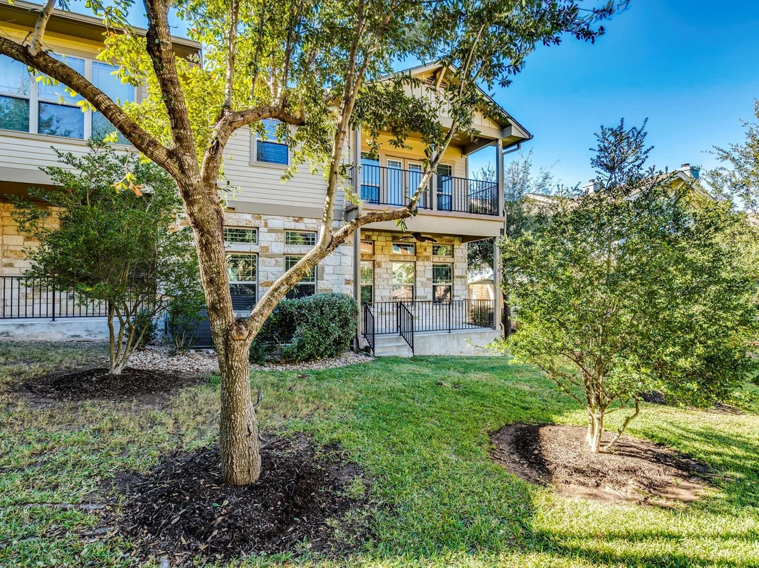 Photo of Unit 1903 at 2930 Grand Oaks LOOP