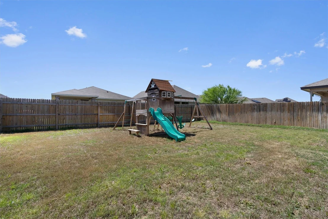 Photo of 162 Beth Ann LOOP