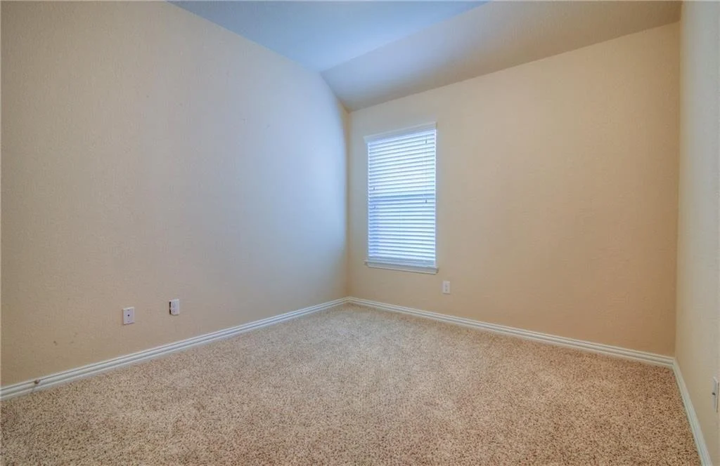 Photo of 7702 Huddleston LN