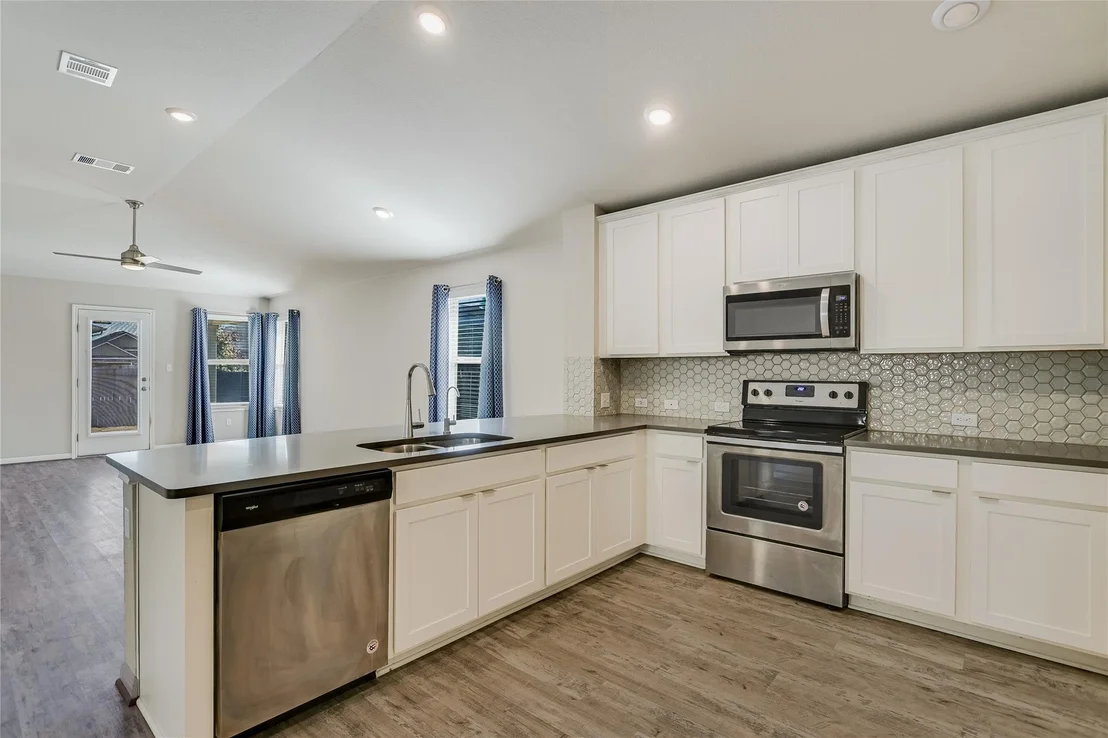 Photo of 19033 Kimberlite DR