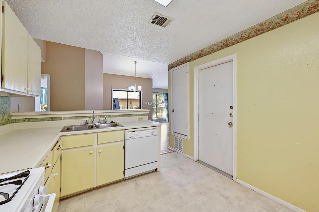 Photo of 14573 ROBERT I WALKER BLVD
