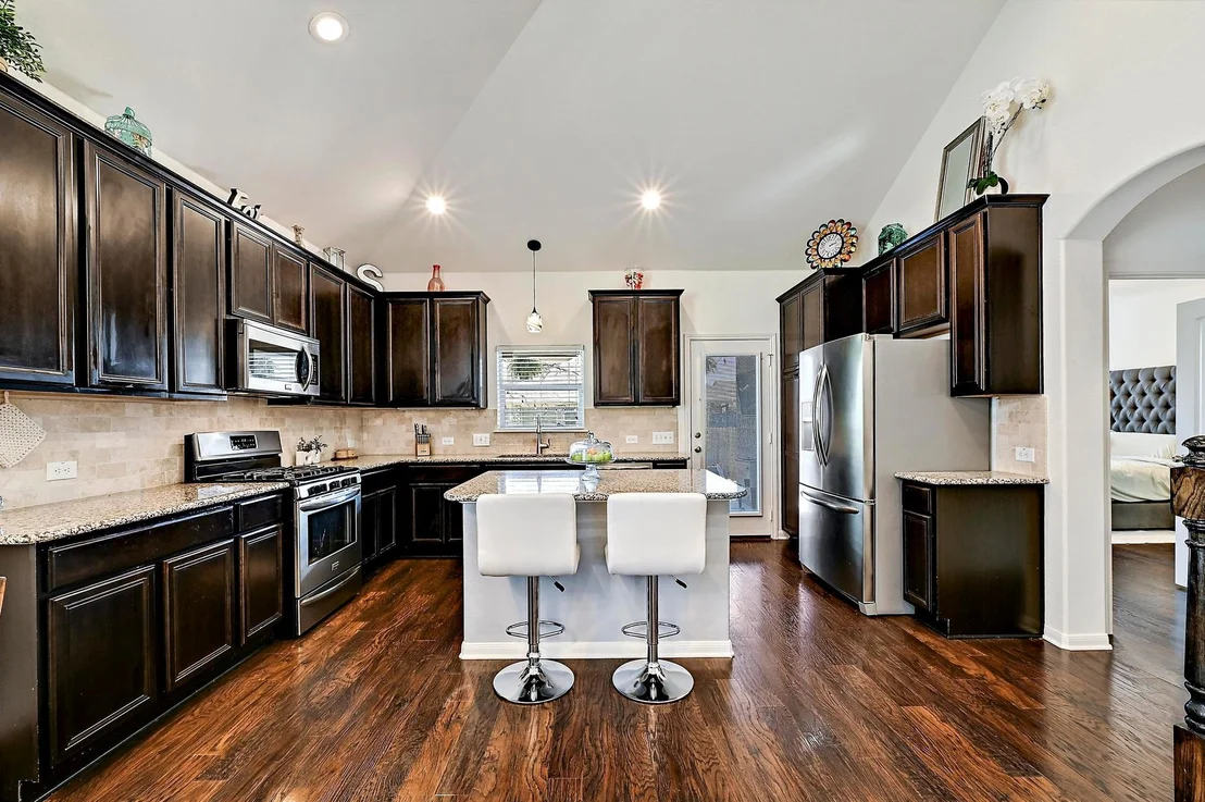 Photo of 2605 Etta May LN
