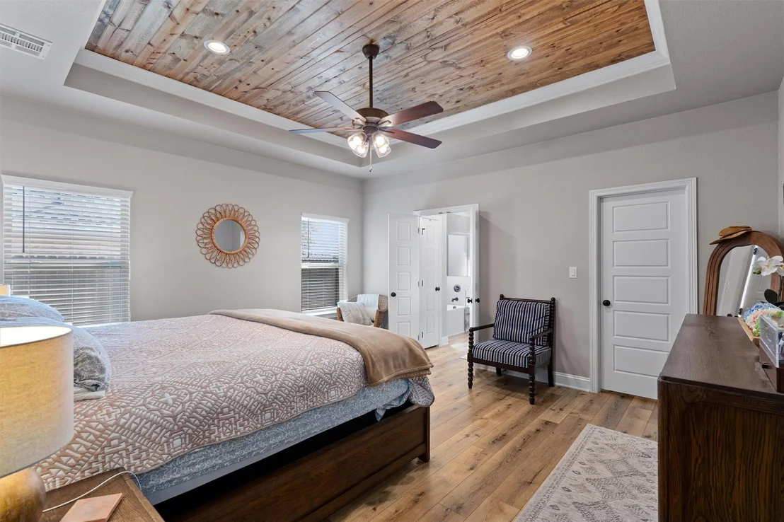 Photo of 1219 Logan BLVD