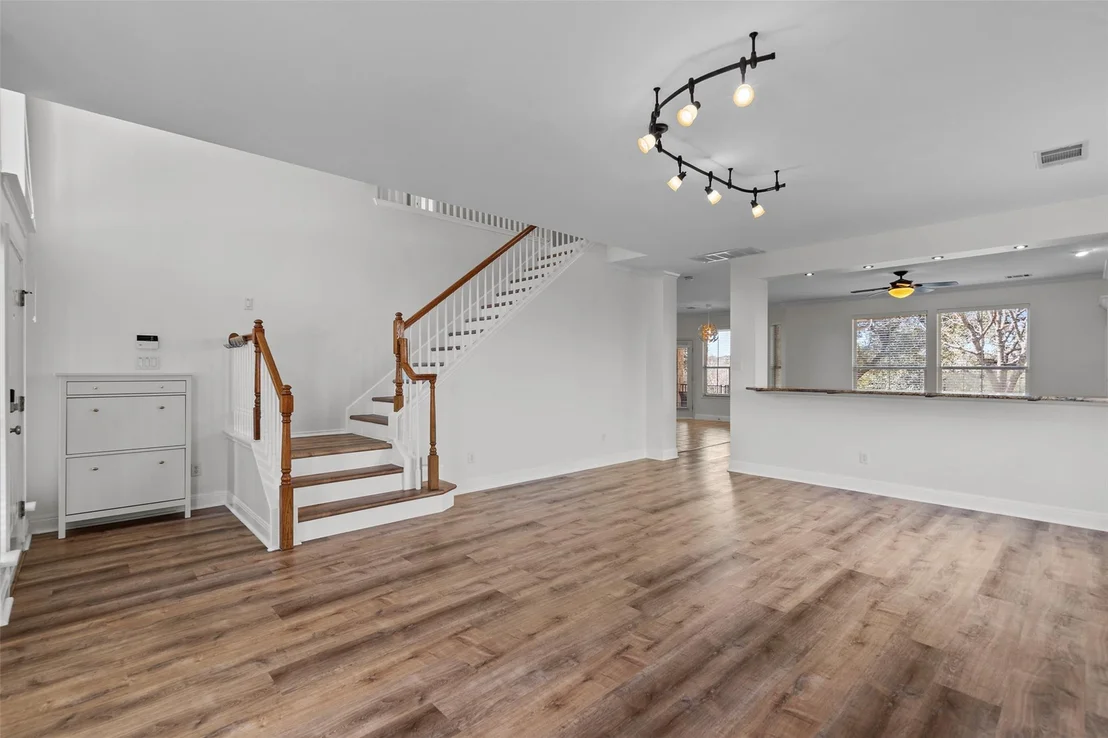 Photo of 10824 Quarry Oaks TRL