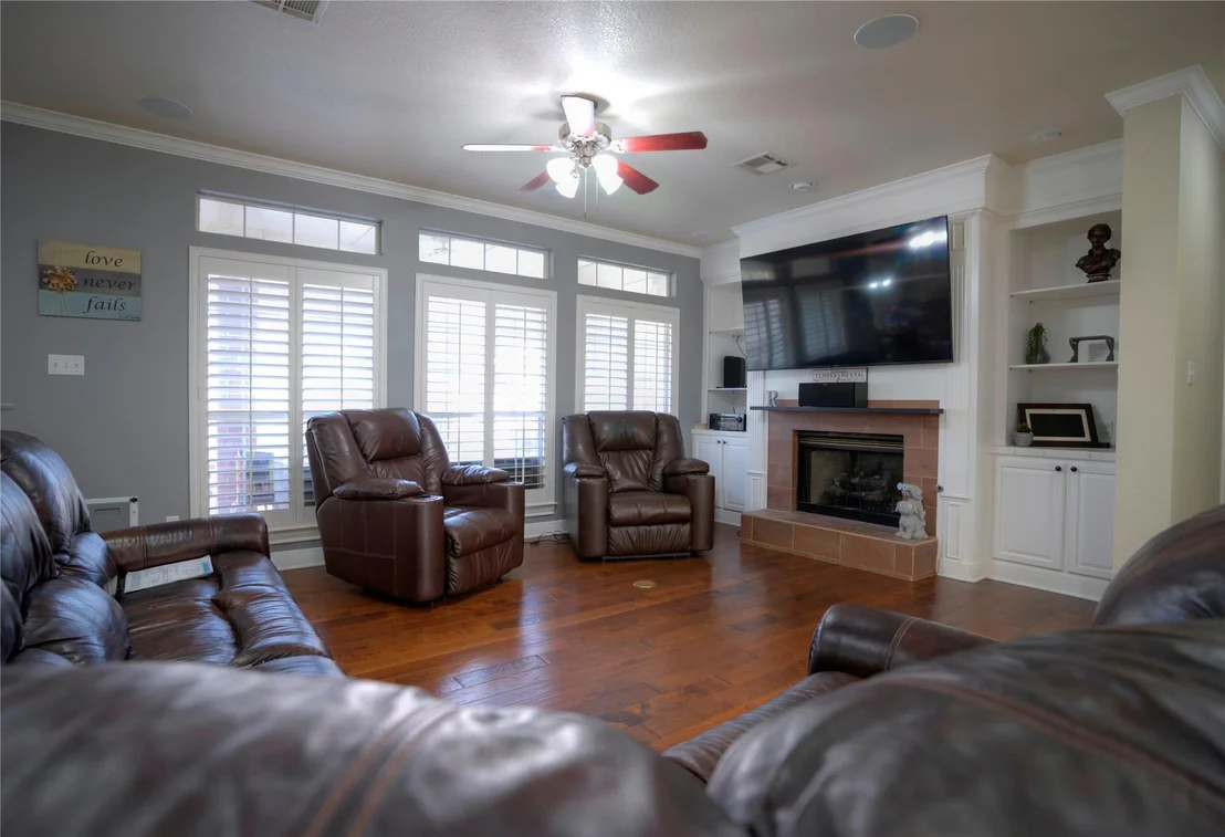 Photo of 4209 N Sunflower LN