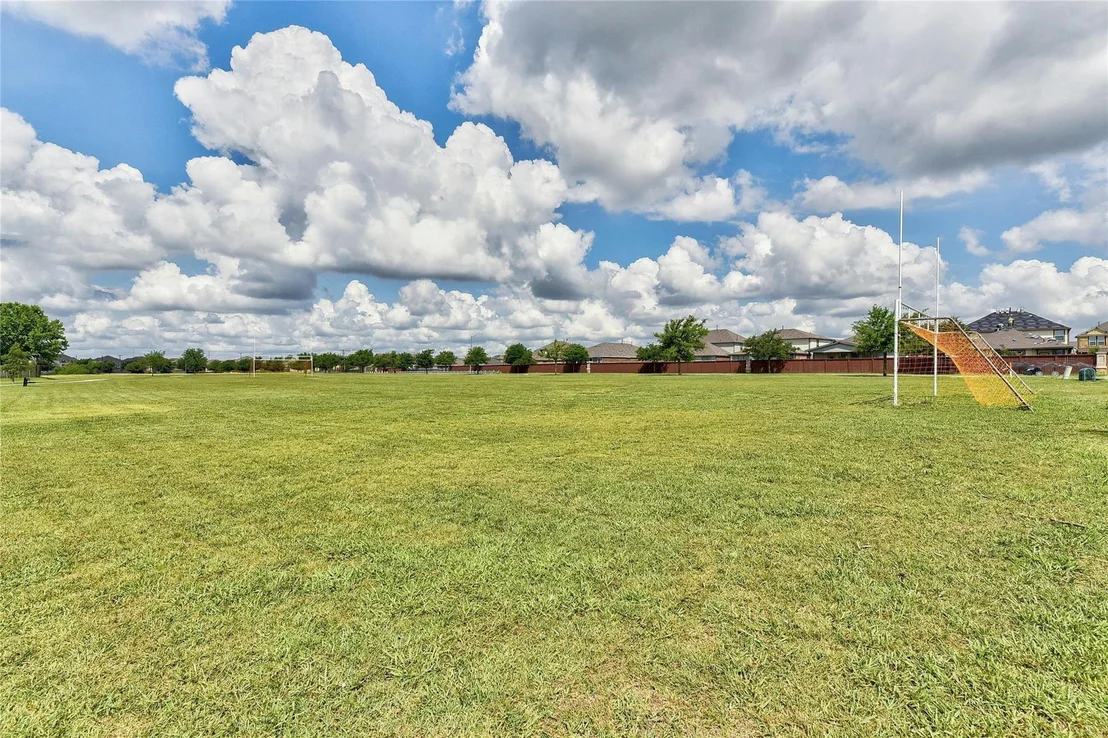 Photo of 18616 Blue Pond DR