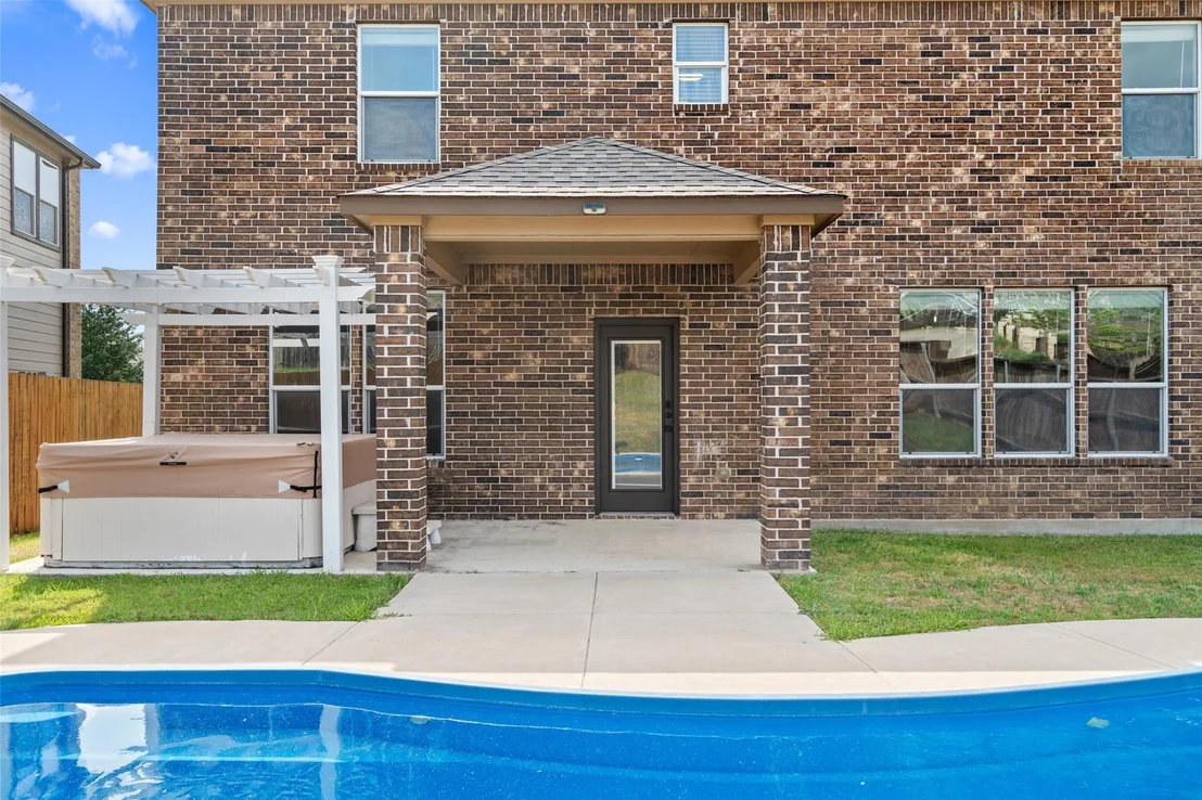 Photo of 7409 Janes Ranch RD
