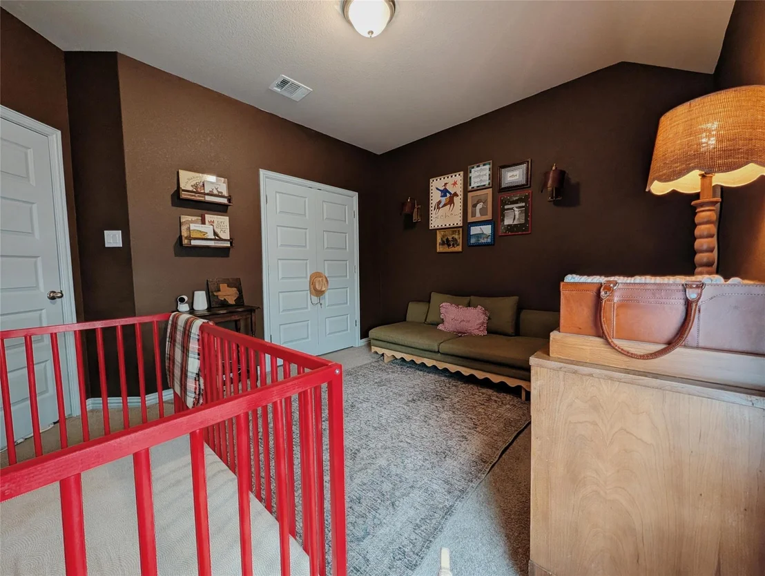 Photo of 306 Buffalo View LN